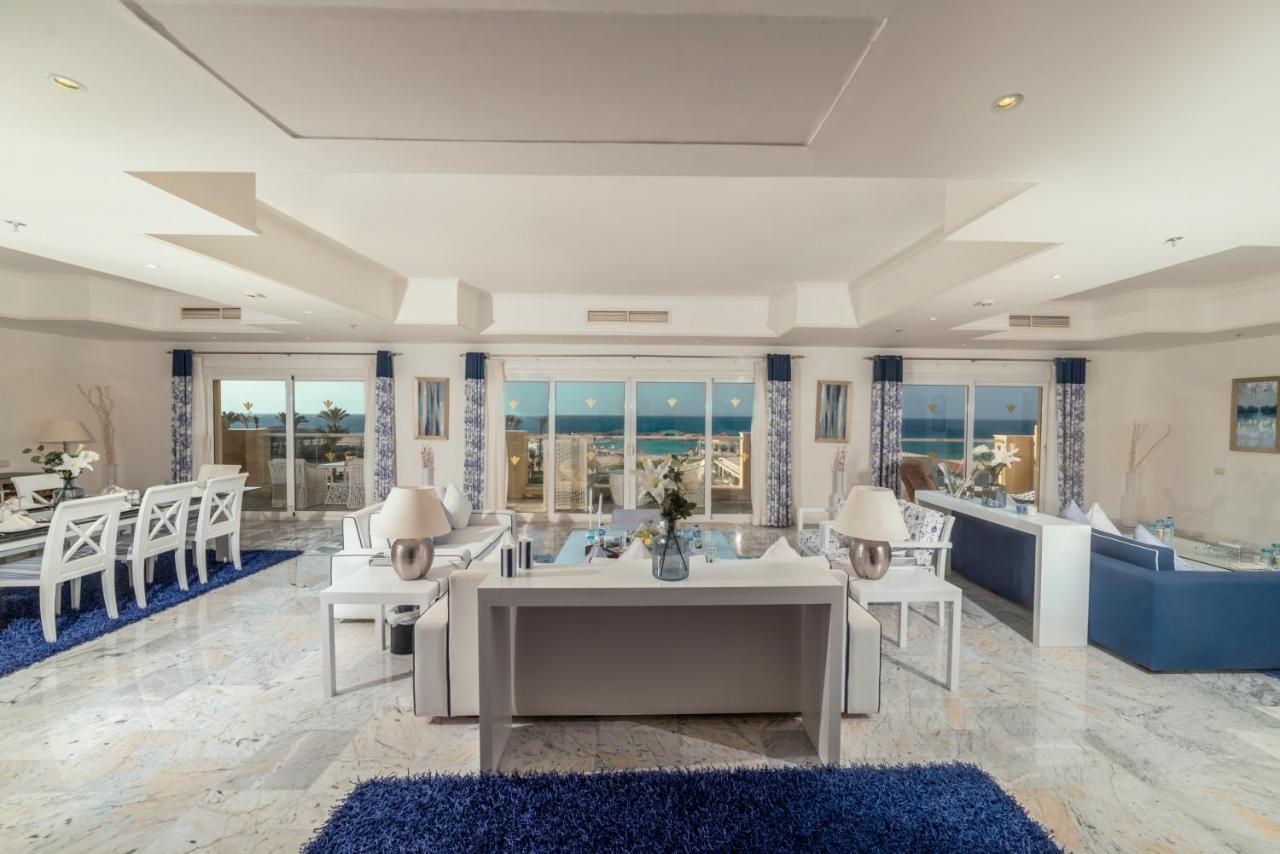 Rixos Alamein - Full Board Plus El Alamein Esterno foto The interior of a penthouse at The Ivy at Riverbank
