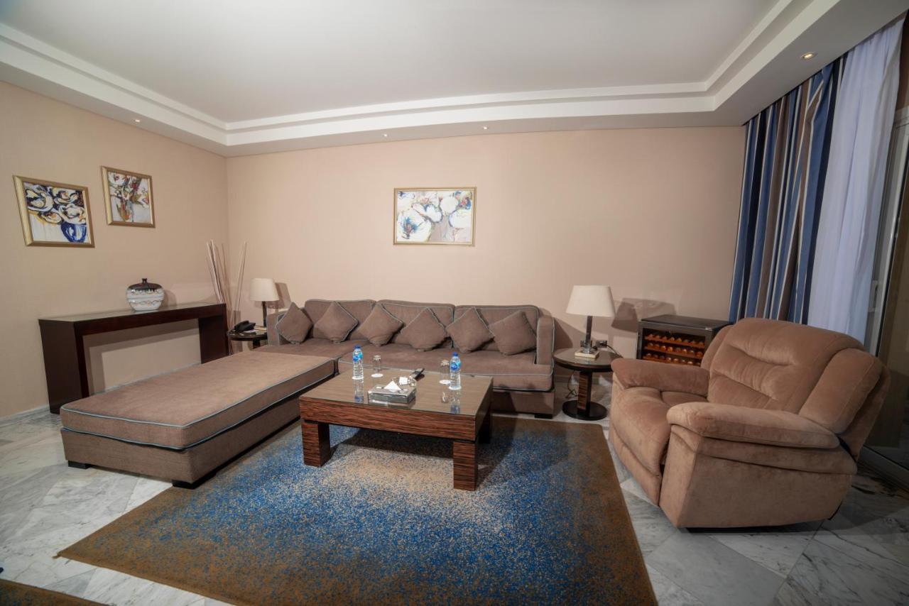 Rixos Alamein - Full Board Plus El Alamein Esterno foto A living room